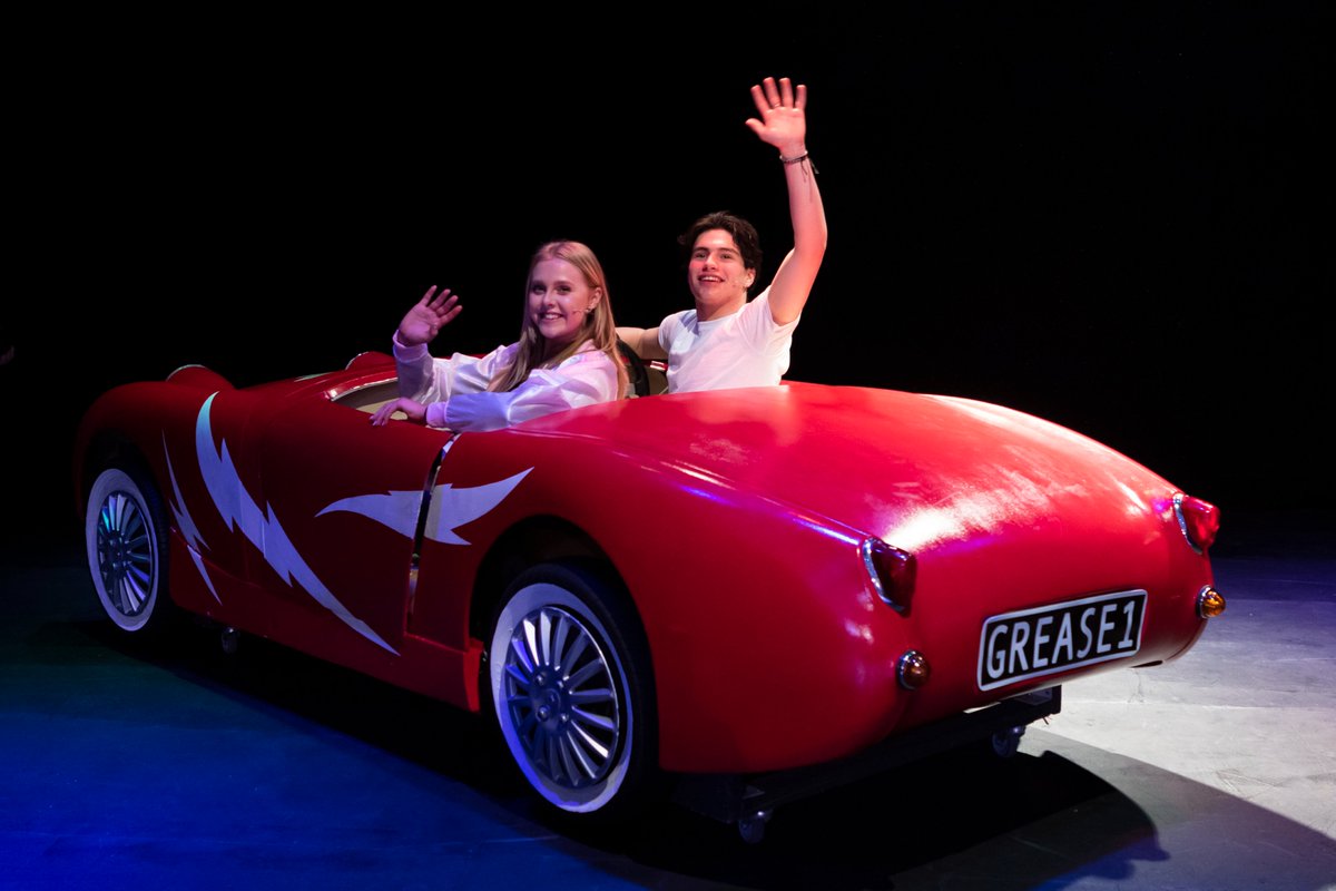 ReedsSchool's tweet photo. This half term ended on a real high this week with 3 incredible sell-out performances of #Grease. Our Drama &amp; Music departments excelled themselves with an outstanding and hugely vibrant production. A true celebration of the talented pupils we are lucky to have here at Reed's! https://t.co/Na6my92IN2