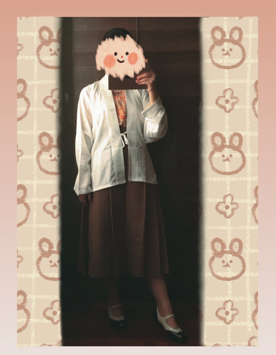 m53309392's tweet image. 上个月拍的一些汉服搭配😌
因为懒忘在推上发了呃呃😢😢
#hanfu_challenge
#汉服挑战
#漢服チャレンジ
#한푸_도전
#漢服挑戰
#hanfu
#汉服
#Chineseculture 
#ChineseCostume
⭕组织@china_hanfu