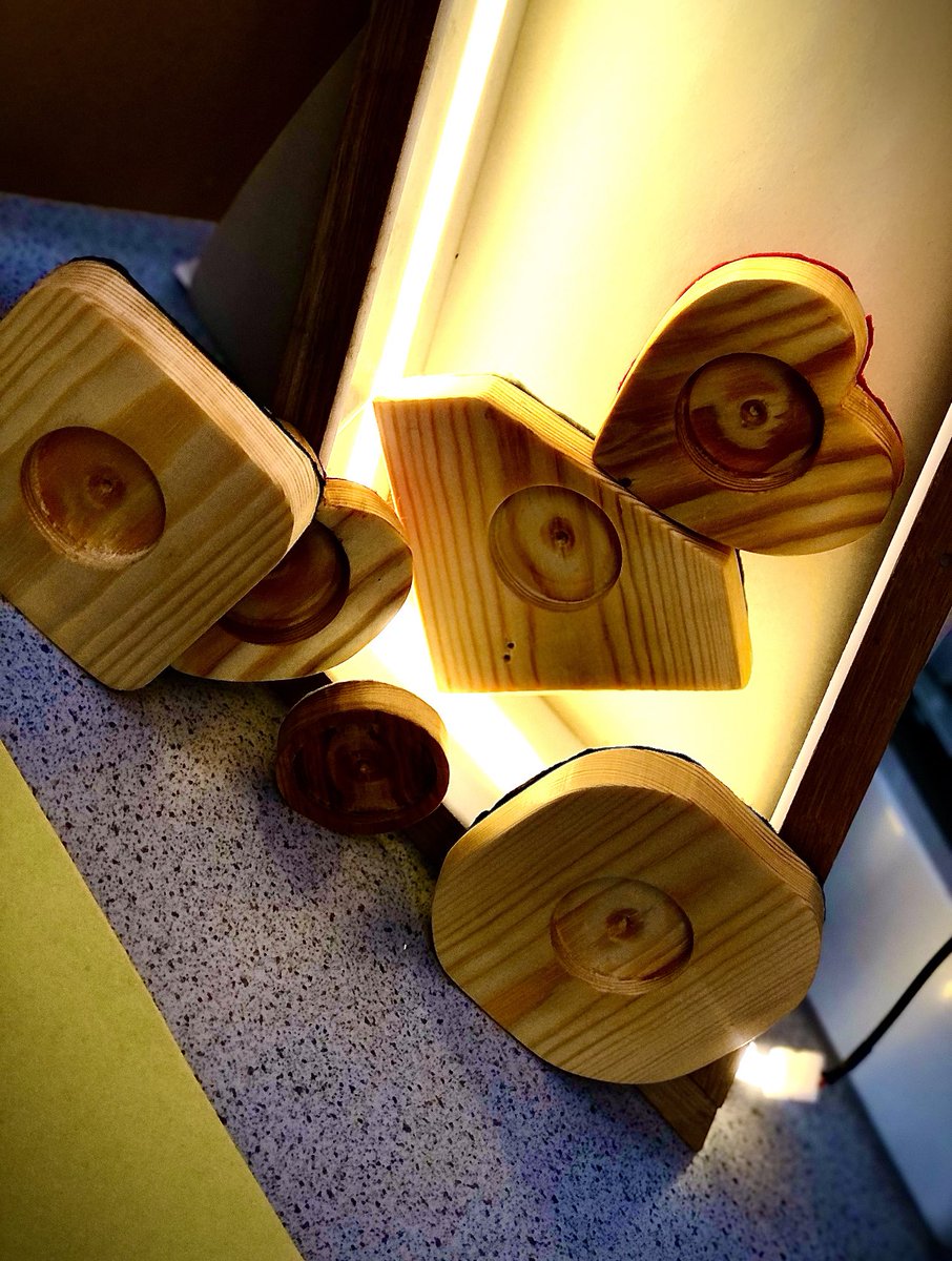 Today I encouraged Y8 boys to get creative with their tea light holder presentation - very proud👌