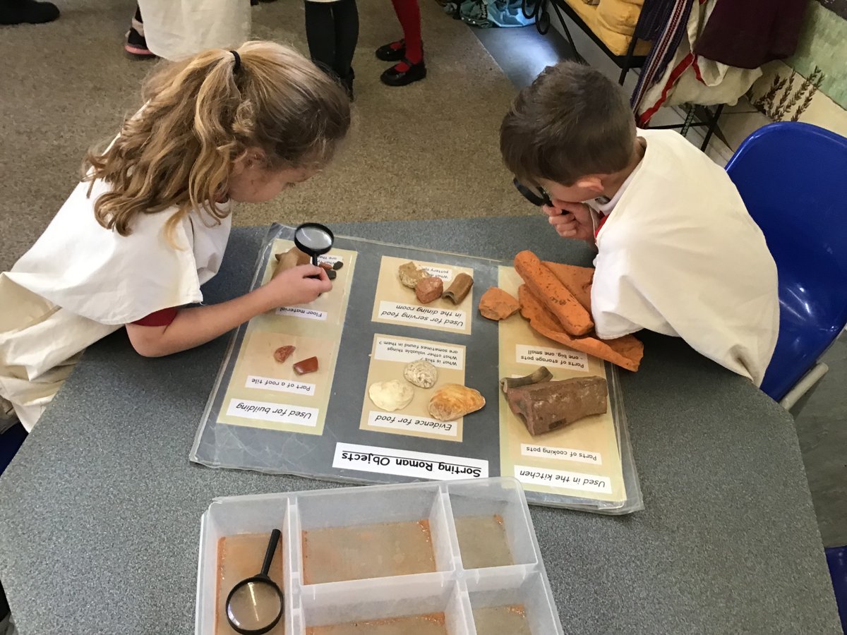 Yesterday, Year 3 had a lovely time at Fishbourne Roman Palace. They saw mosaics, looked at artefacts, had a go at some Roman games and even dressed up as Romans!