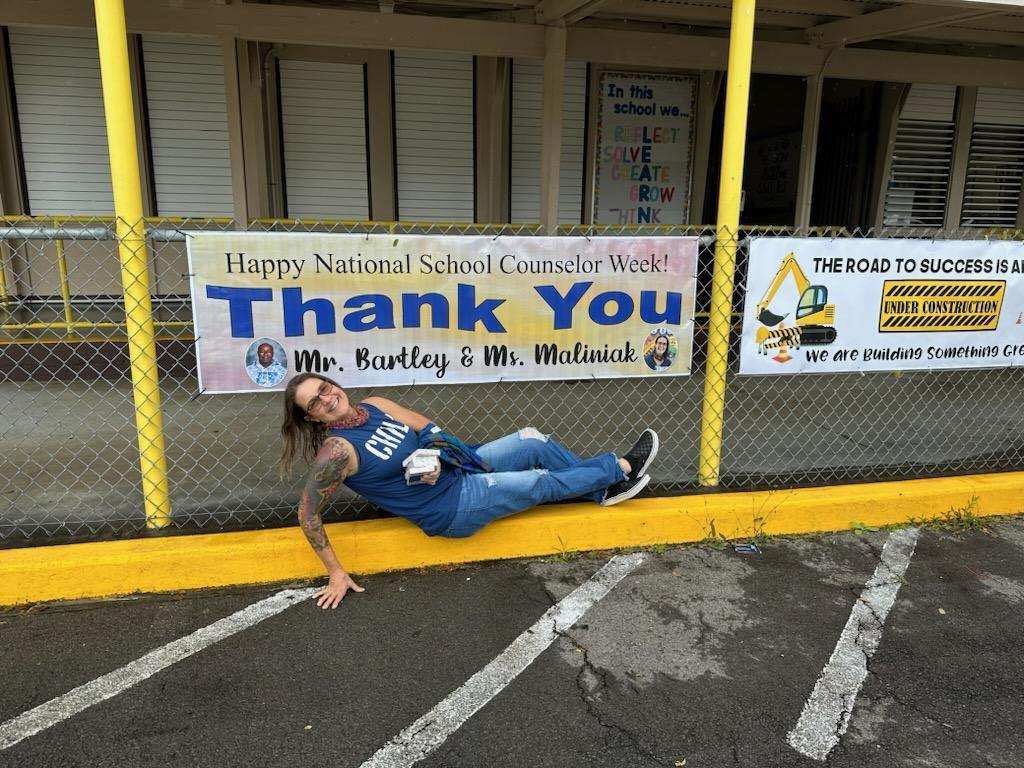 Kapi'olani Elem tweet media