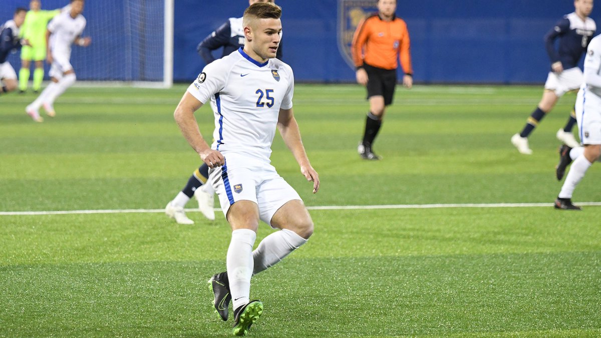 Intersquad Green v Blue:  2-2. great match tbh.  Excellent flow, competition was real, quality goals from Jaffer, Pau, Peperak, Alejandro.  Battle from start to finish…. Progress made <a href="/FGCU_MSoccer/">FGCU Men's Soccer</a> #ironsharpensiron