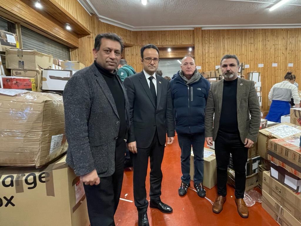 Today I visited <a href="/TSCCI/">TSCC</a> to see the work of volunteers gathering aid for victims of the devastating earthquakes in Turkey. 

Please consider donating if you are able: buff.ly/3xe1nkB 

Is you wish to donate clothes/blankets, drop them at  250 Leith Walk, Edinburgh EH6 5EL.