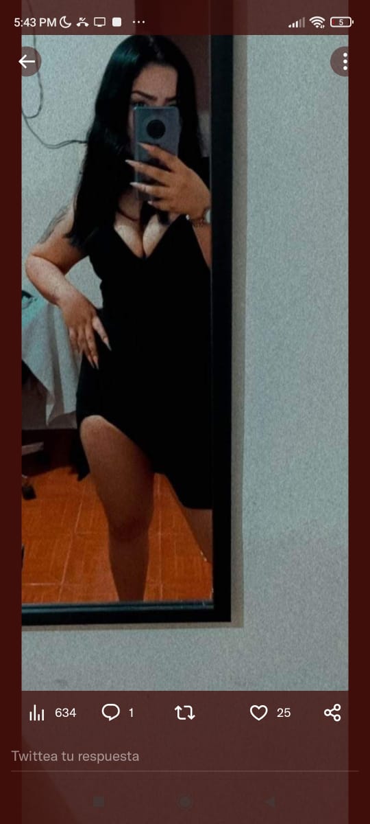 Buenos días 😘🌻 listas para pasarla rico ☺️ ya disponibles 😈 vengan a quitarse el frío con las hermosas niñas 😻
Manden msj directo o wats 8711433353