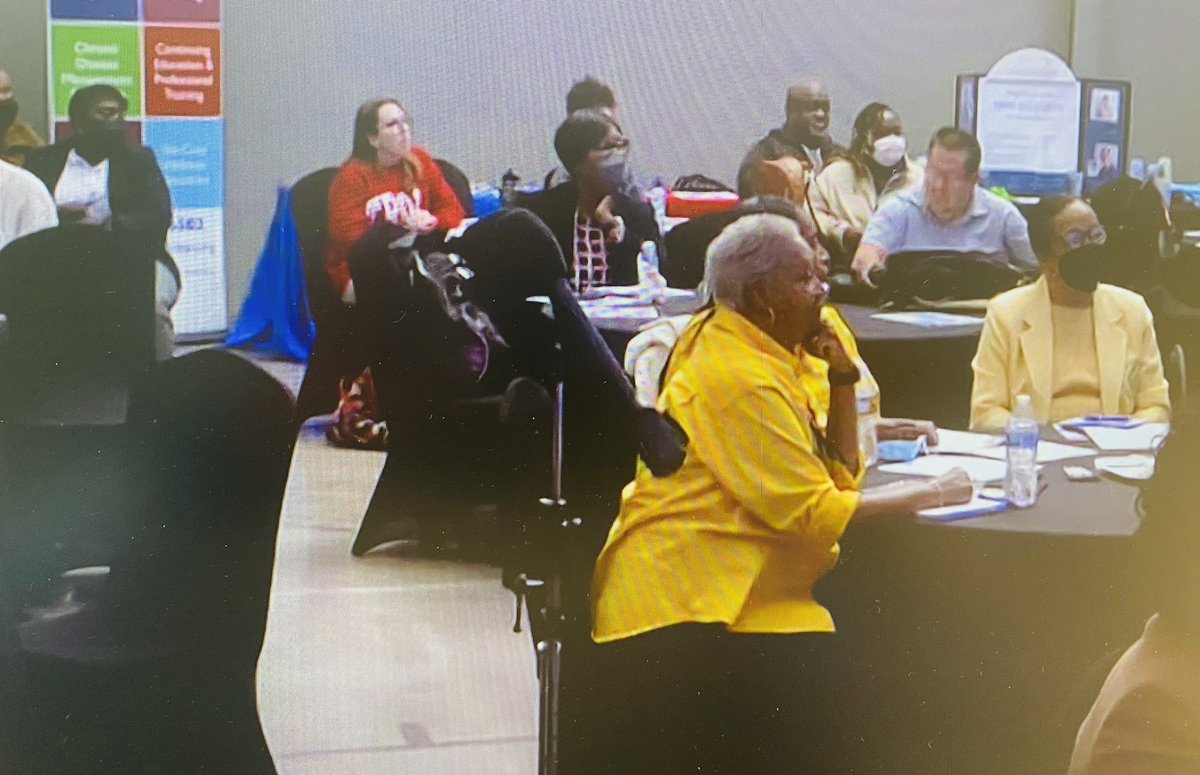 emartichi's tweet photo. “We count and will be a part of changing the future of health” the community at @TuskegeeUniv reflects on being a part of @AllofUsResearch at a community conversation @karriemsadot @pyxispartners @BCMDeptMedicine @NIH #JoinAllofUs https://t.co/Cet7UnG61M