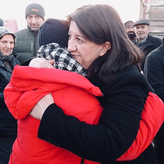 Birbirimize her zaman böyle sımsıkı tutunacağız… 

📌Adıyaman