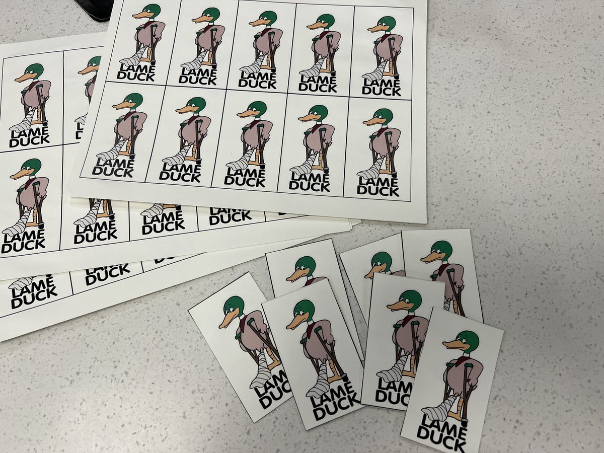 You’ve played Old Maid - but have you ever played “Lame Duck”? Prepping stations for executive branch review in government classes #stationlearning #letscollaborate #librarylearning #teacherlibrarian