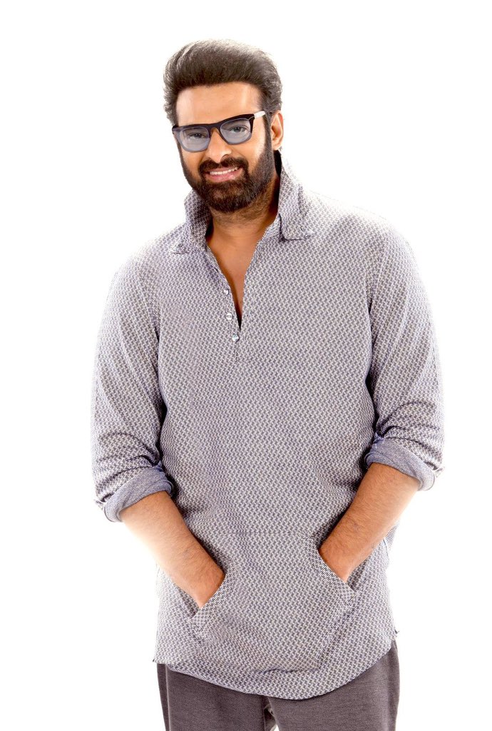 PrabhasRaju's tweet photo. Darling #Prabhas 💙 https://t.co/Evv4SrxKx6