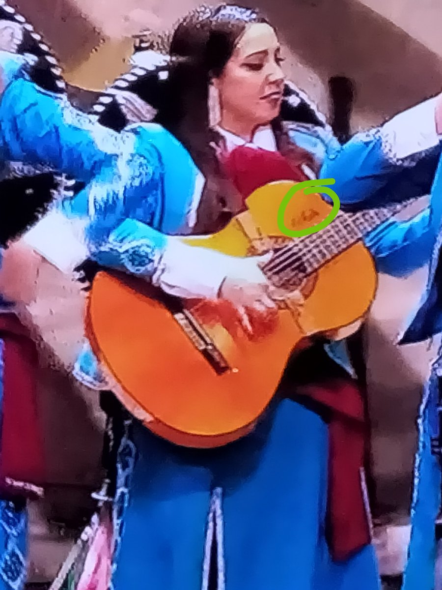 🤗🥰😘
Besos al cielo.
Grande! Cristina. 
<a href="/MurgaCastafiore/">MurgaLaCastafiore</a>