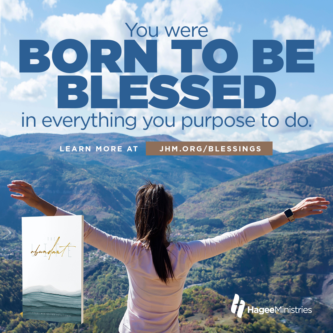 The mind of God's children should be focused on a life of service to the King and reaching out to those in need. To receive God's blessings, you must first bless the King of kings through your obedience to His Word.

Learn more at fal.cn/blessings0210