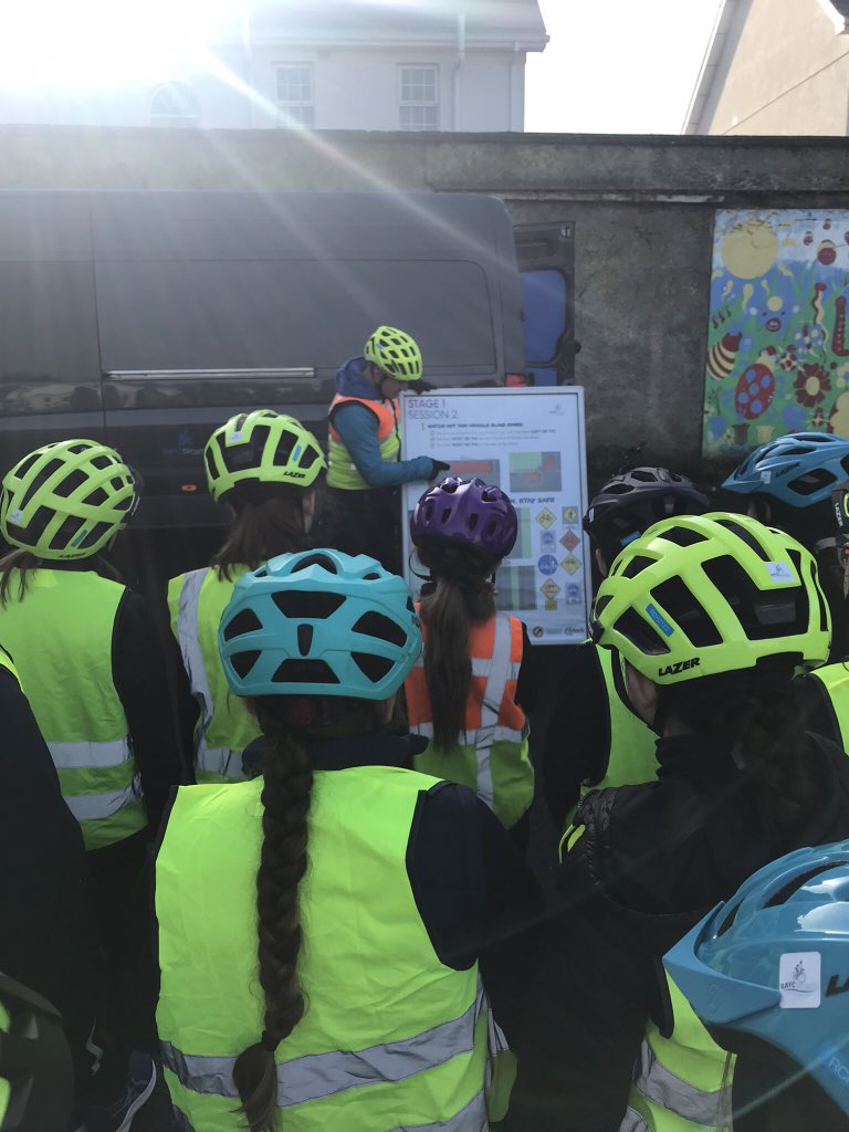 raycsports's tweet photo. Our outdoor classroom is super for those that are visual learners - road safety is on our priority list but make sure we cater for every type of learner is hugely important to us ๐ฆ๐๐๐๐๐ #blindzones #cycleright #cyclesafely @CyclingIreland @TipperarySports @RSAIreland https://t.co/lArS2IdhPs