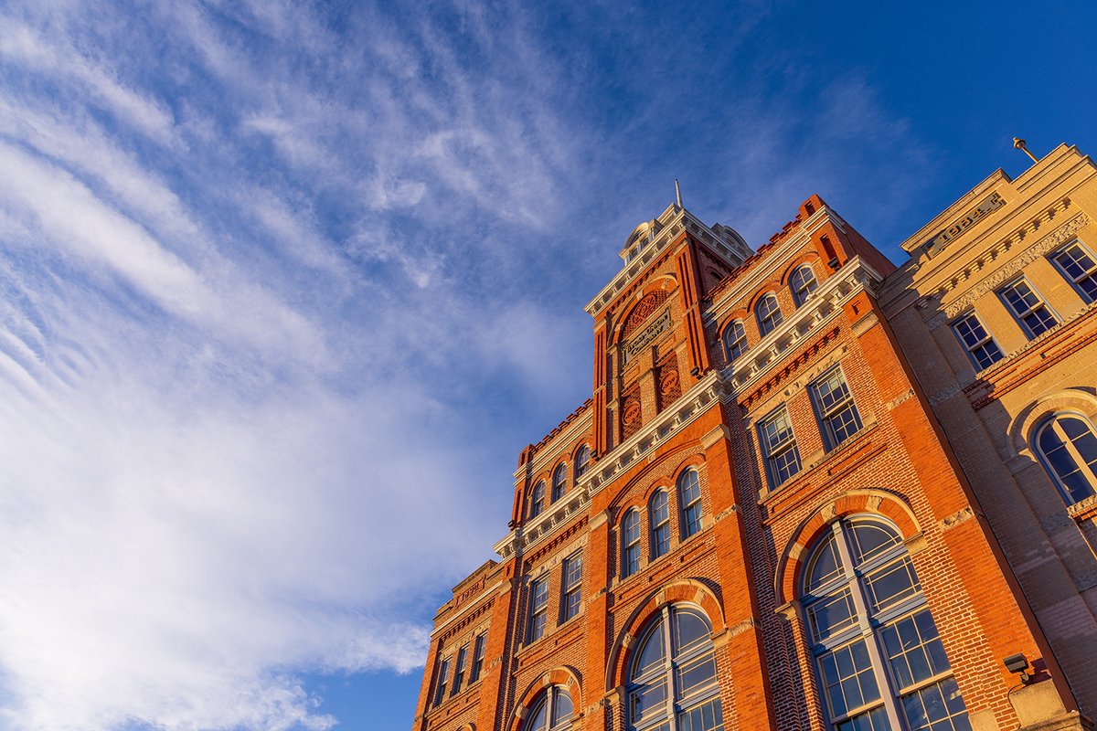 CUDenver's tweet photo. In 1994, the Tivoli Student Union opened in the former Tivoli Brewery @AurariaCampus. https://t.co/PAxyJ91LM5 #CUDenverAt50 https://t.co/N26k4qiqtj