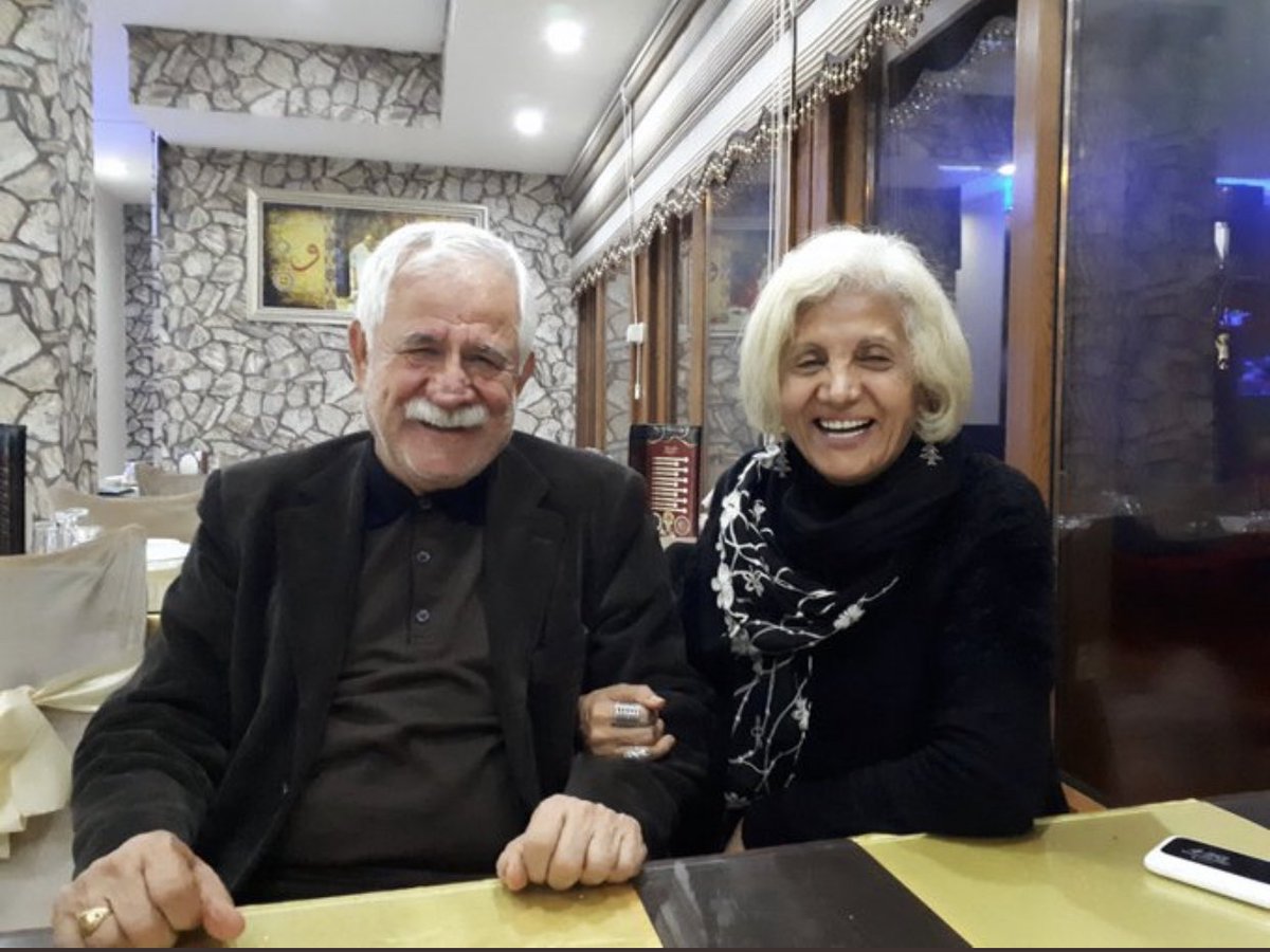 enderimrek's tweet photo. Dostlarımız, arkadaşlarımız... 12 Eylül darbesinden sonra Antakya’da işkenceyle sorgulanırken yan tarafta ismini ilk defa duyduğum Mithat Can, 3 yılın ardından beraat edip Hatay Cezaevinde tahliyem sonrasında bürosunda çay içtiğim sevgili avukatım Hatice Can… @nedesemkine https://t.co/D7No8lfV4y