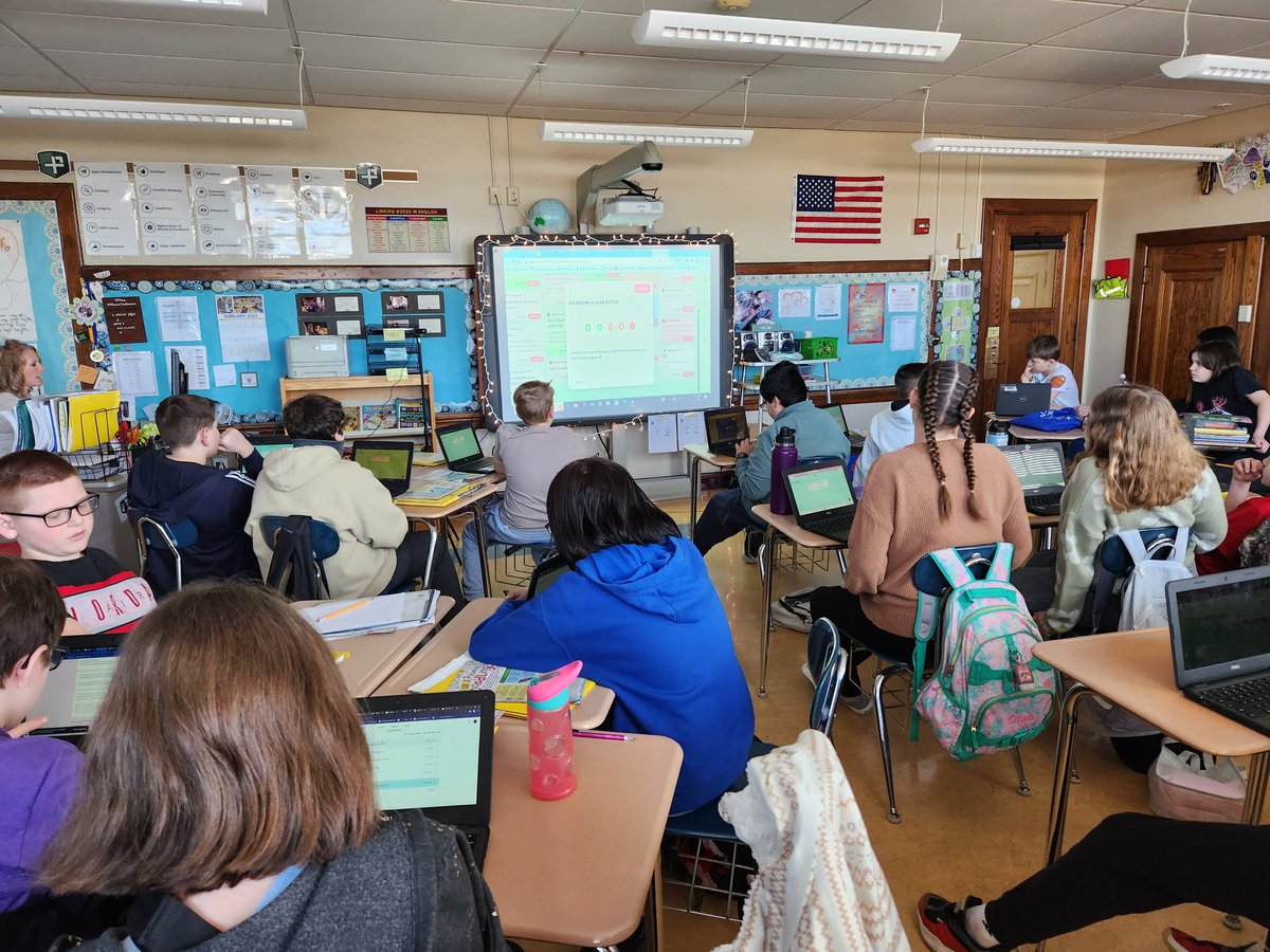 Another great week <a href="/Lyncourt_UFSD/">Lyncourt UFSD</a> Tea Parties, fundraising for Griffins Guardians, UPK3 PE Fun, and MS 6th grade ELA writing persuasive letters.  #lyncourtstrong #TigerPride