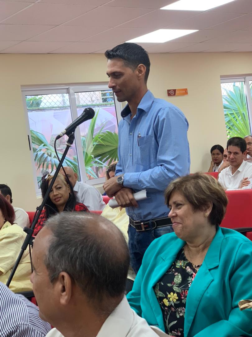 asilveriov's tweet photo. #Cuba, con la presencia de Jair Morales Vice jefe Dpto económico Productivo, CCPCC, otros cuadros,  excelente encuentro de la continuidad, balance de cuadro #GEIQ, compromiso, profundidad, madurez política, papel protagonista de jóvenes. #JuntarYVencer @DiazCanelB https://t.co/OmeKOsZqwi