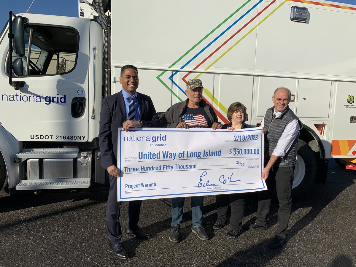wendyladd1com's tweet photo. Congratulations ⁦@UnitedWayLI⁩ #ProjectWarmth for providing assistance helping LIers pay their heating bills. ⁦@nationalgridus⁩ Foundation made a big contribution. ⁦@AaronJChoo⁩ ⁦@Alanna1206⁩ https://t.co/6GANdsWYsw