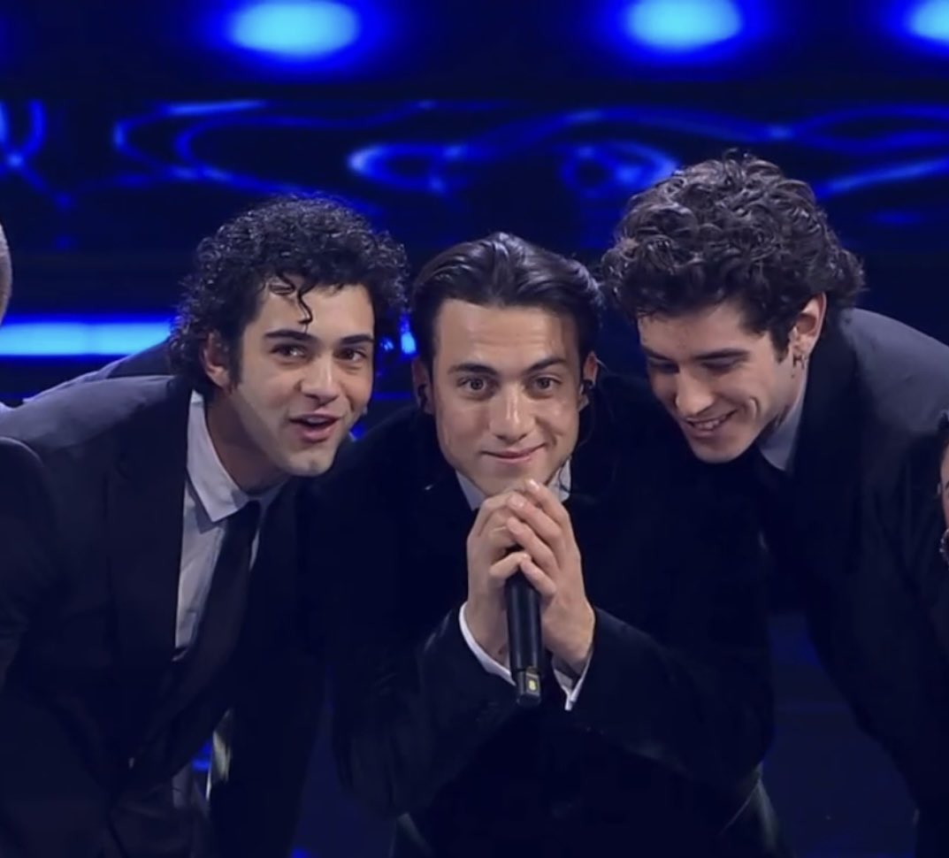 sangiosbrando's tweet photo. FERMATE IL FESTIVAL IL LEONCINO DATELO A LORO MANDIAMOLI ALL’EUROVISION  O MAR FOR PER SEMPRE #Sanremo2023 https://t.co/5Wb9pg6fkt