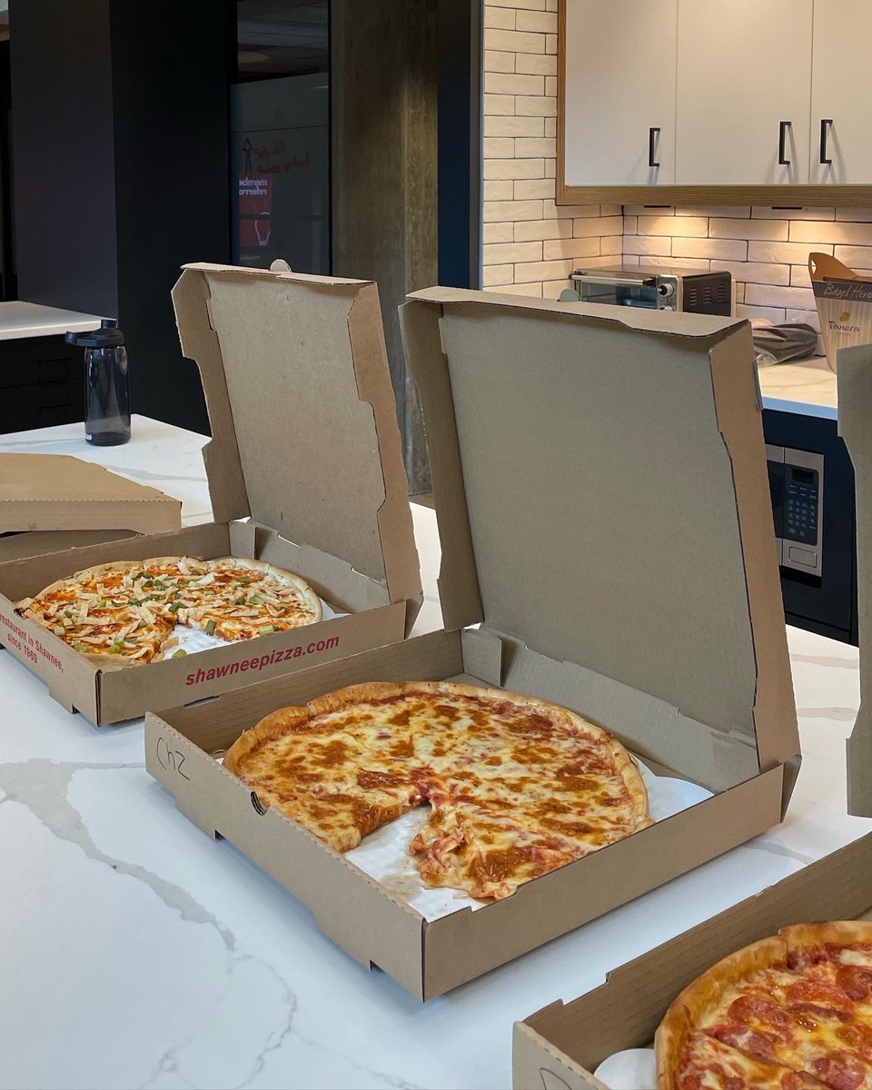 It’s a SUPER Red Friday at Spark KC! 🏈❤️ We had some great coffee and pastries from <a href="/parisicoffee/">Parisi Coffee</a> and lunch from <a href="/oldshawneepizza/">Old Shawnee Pizza</a> for our members and guests! Excited to cheer on the #CHIEFS this Sunday! ❤️💛

#redkingdom #redfriday #howwedokc #coworking #community #downtownkc