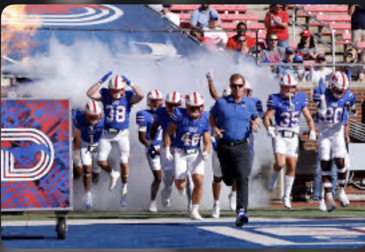 Another offer this time from <a href="/SMUFB/">SMU Football</a> Blessed to receive this offer.  Thank you to <a href="/CoachThibbs/">Calvin Thibodeaux</a> <a href="/rhettlashlee/">Rhett Lashlee</a> <a href="/ESanders_10/">Emmanuel Sanders</a> 
#PonyUp
