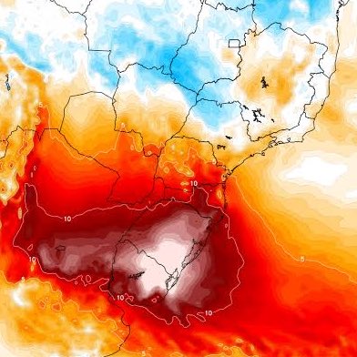 🚨ATENÇÃO: Sul do Brasil será atingido por onda de calor extremo neste mês com temperaturas ultrapassando os 40ºC.