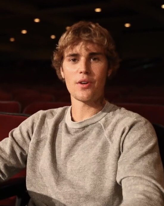 Justice On Twitter RT statsonjustin For The First Time In Around FOUR Years JustinBieber 