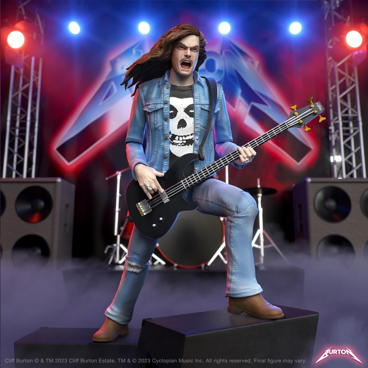 MetSince1981's tweet photo. ¡The #CliffBurton Ultimates! 
Figura de acción @super7store.
Disponible para reservar por un mes en el #MetStore &amp; Probity Merch UK Shop. Haz tú pedido antes del 10 de Marzo.
➡️ Puedes reservar desde ahora en: https://t.co/p3KvBnLrE6
#Metallica #CliffBurtonDay #METALLICASince1981 https://t.co/f3WlDRCgQm