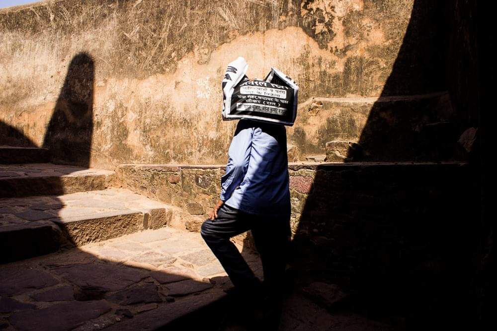 #rurallife #ruralindia #indiapictures #india #indiaphotography #streetphotography #streetphotographer #apfmagazine #inpubliccollective #instreetcollective #upphotographers #streetofindia #lensculture #capturestreets #streetfinder #streetlife #shadow #photo #photographylovers #pic