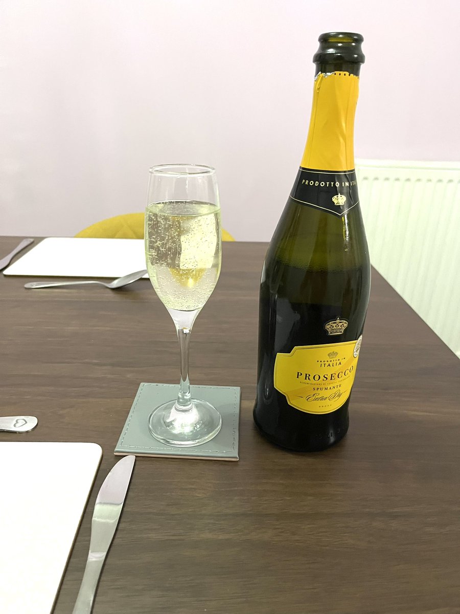 Mrs Macleod tweet media