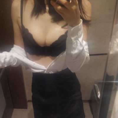 katiereadyrmind's tweet photo. #NewProfilePic (新個人資料照片) https://t.co/duKpRCs4WJ