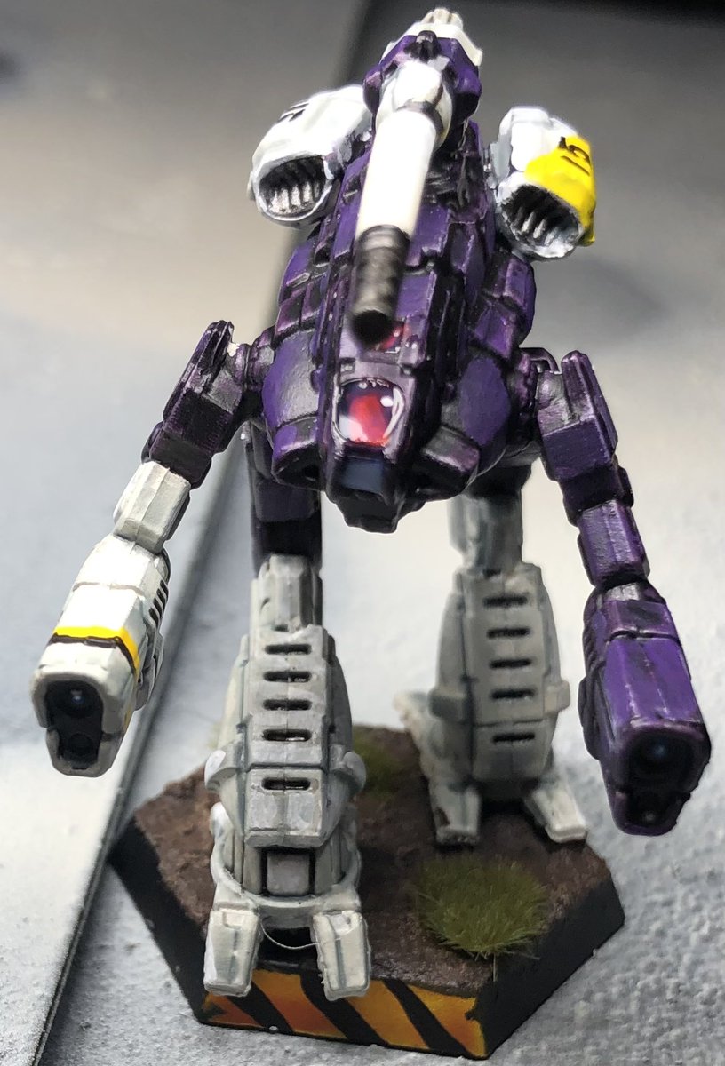 Auticus's tweet image. Some battletech campaigning up in here