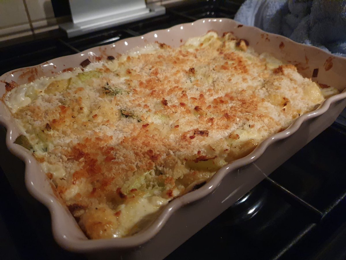 LizzieMerrill's tweet photo. @BRTMerrill Omg me and Ollie made baked gnocchi yesterday! https://t.co/If9xaX5AYA
