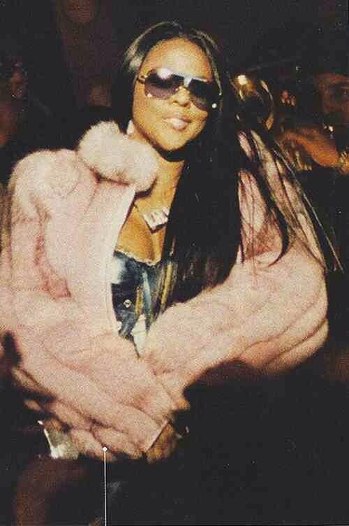 Inaper7ectworld's tweet image. 2️⃣0️⃣ years old.. ‼️ @LilKim #TheJumpOff