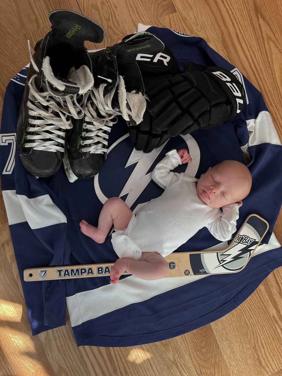 MaryBoudreau's tweet photo. The newest @TBLightning fan! ⚡️💙 
Levi Richard Crosby https://t.co/gVdg8FROwP