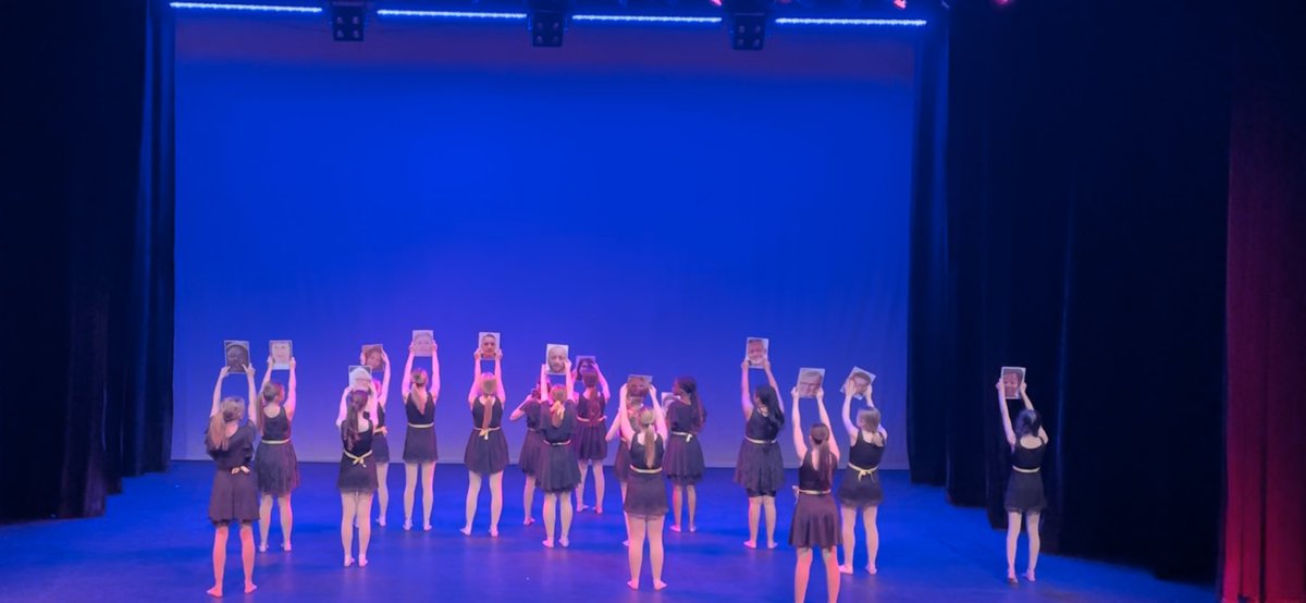 MrsWebbTSLA's tweet photo. @sl_academy dancers performed beautifully at all 3 nights of the Time to Dance Festival - The Vanishing Rainforest and Still Searching were well received by the audience each night #proud #dance #perform https://t.co/J37CYempqI