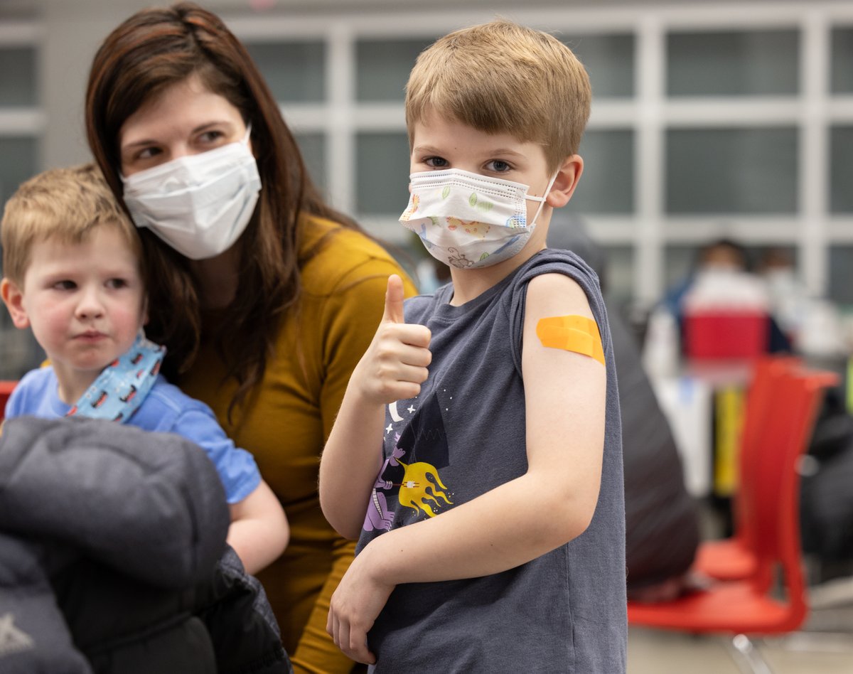 Great turnout at Thursday’s catch-up clinic <a href="/leodis_v/">Leodis V. McDaniel High School</a>! Is your child still missing shots for school or day care? See us on Sat or next week to catch up by February 15! FREE. Schedule: bit.ly/3j4IQE2
<a href="/PPSConnect/">Portland Public Schools</a> <a href="/greshamschools/">Gresham-Barlow SD</a> <a href="/CentennialSD28j/">Centennial SD</a> @Parkrose <a href="/ReynoldsSD7/">Reynolds School District #7</a>