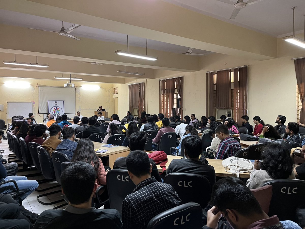 LAS_CLC's tweet photo. The Legal Aid Society, Campus Law Centre under the aegis of Central District Legal Services Authority (CDSLA) organised Legal awareness session on the Laws Relating to Acid Attack on 10th February 2023. https://t.co/QocASDAkbc