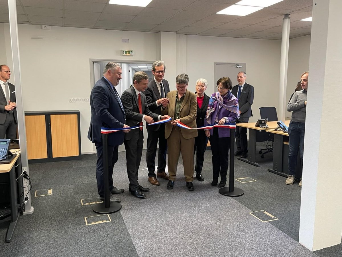 Prefet52's tweet photo. Inauguration d'une antenne des Services des Impôts des Entreprises de l'Essonne, relocalisée à @Chaumont en présence d'A CORNET @Prefet52 du Directeur Général Adjoint @dgfip_officiel A CABROL #DDFIP Maire @Ville_Chaumont et Président #Agglomération #Chaumont
@Economie_Gouv https://t.co/miaWIdGLIK