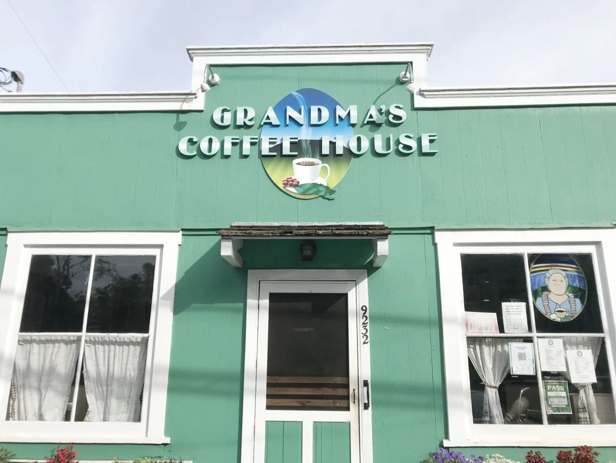 HAWAI'I Magazine on Twitter "From holeinthewall eateries to no