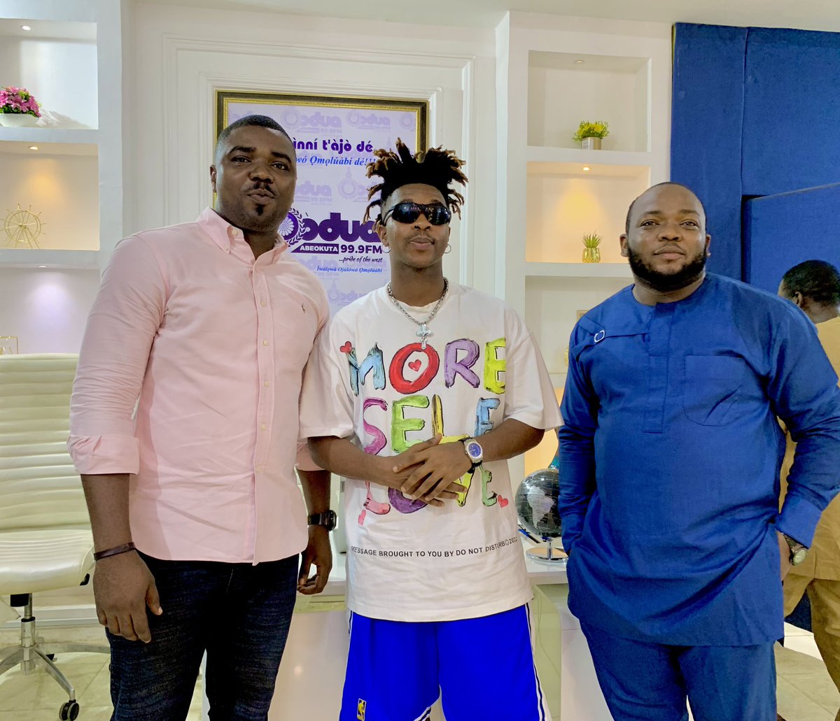 Oodua999FM's tweet photo. Had a brief interview with @Iam_Magixx today with @UzorAdizua
WATCH THE LIVE INTERVIEW ON FACEBOOK AT OODUA 999FM ABEOKUTA.
Cc: @emmanueloke_ @UzorAdizua
#oodua999fm #oodua999fmabeokuta #prideofthewest #liveinterview https://t.co/hG7NEqhvVD