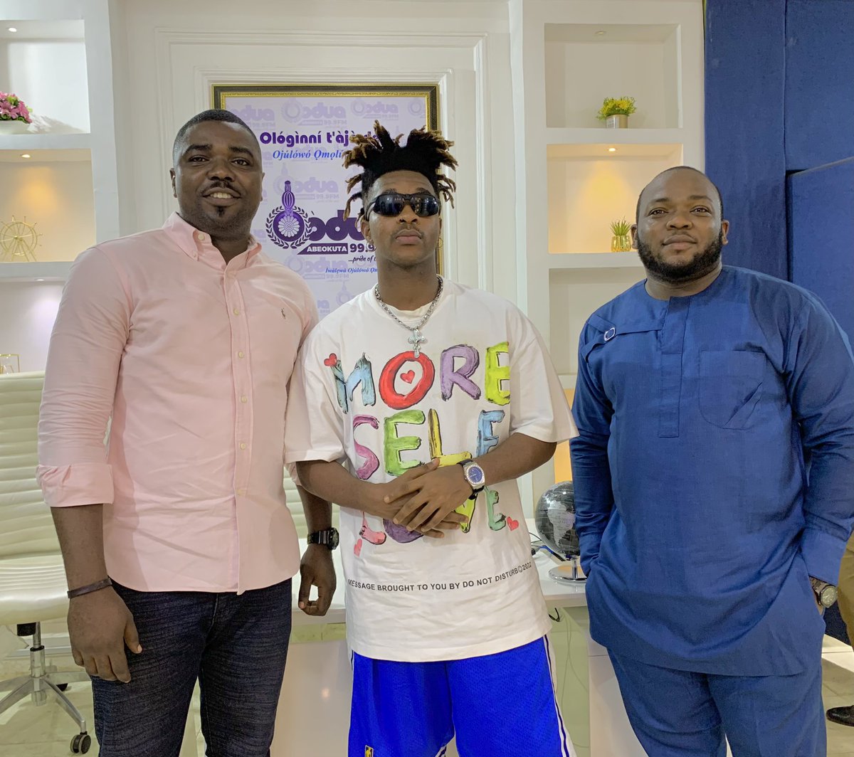 Oodua999FM's tweet photo. Had a brief interview with @Iam_Magixx today with @UzorAdizua
WATCH THE LIVE INTERVIEW ON FACEBOOK AT OODUA 999FM ABEOKUTA.
Cc: @emmanueloke_ @UzorAdizua
#oodua999fm #oodua999fmabeokuta #prideofthewest #liveinterview https://t.co/hG7NEqhvVD