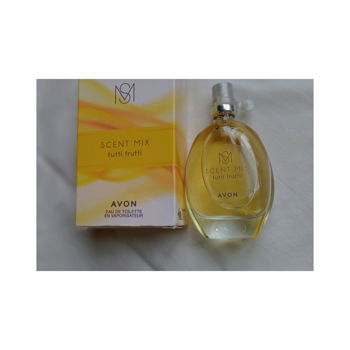 notseverussnape's tweet photo. The purse perfumes -k6500
The Far away set - k15,000
The scent mix tutti frrutti perfume-k9500
DM or text:0999055807 if interested 🤗 https://t.co/NMf4GUmPys