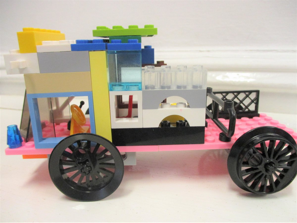 LancsMuseums's tweet image. Delighted to be joined by our #ClitheroeLibrary friends for bit.ly/AllAboardFamil… at #ClitheroeCastle with @crl_live 15 February. There&apos;s a train storytime 12.30 and oodles of library Lego!  Did you know the Library Lego Club meets every Saturday? Come along,  find out more!😀