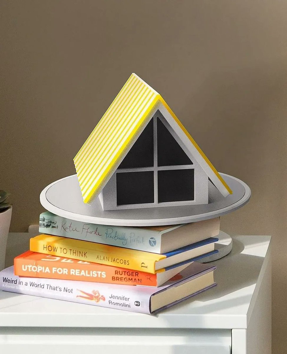 Cute &amp; Clever Lamp that Can be Used as a Bookmark 📖