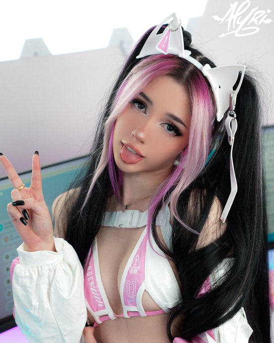 meow https://t.co/8fRkNu6p4b