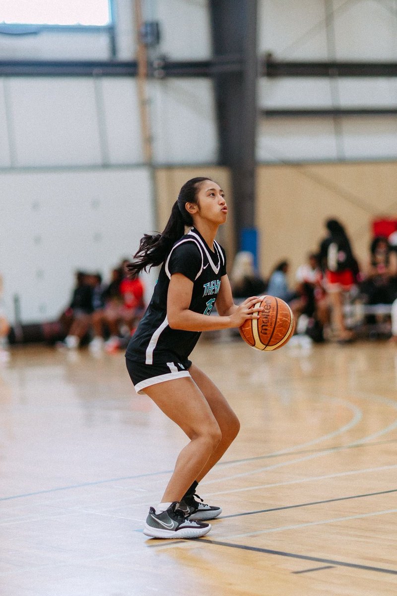 TeamSpazHoops's tweet image. 🏠These 23’s 

- All 4 from Katy isd
- All 4 received D1/D2 offers
- All 4 told what they COULDN’T do/be

🗣️PSA If u live n the Katy area you don’t have to travel across the 🌎 to EARN scholarships. If good enough u can accomplish the goal n ur own backyard. 🤷🏾‍♂️ It’s proven now 🏀