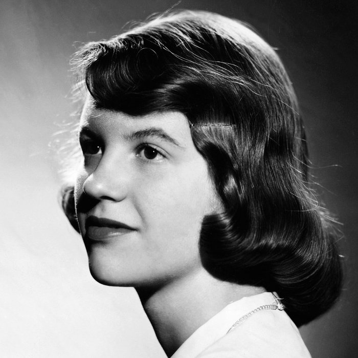 digitalseanchai's tweet photo. If you like the poetry of Sylvia Plath, her visit to Ireland in 1962 is featured on Lyric FM at 6pm on Sunday night (12th). She was a big admirer of W.B. Yeats, and it promises to be interesting.
#sylviaplath
#poetry
#americanpoetry
#Lyricfm
#wbyeats
#tedhughes
#richmurphy https://t.co/1X5cdW0Ds8