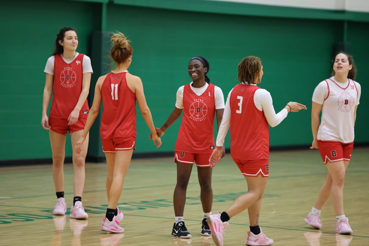 Brown Women’s Basketball on Twitter "🔒in for the weekend!"