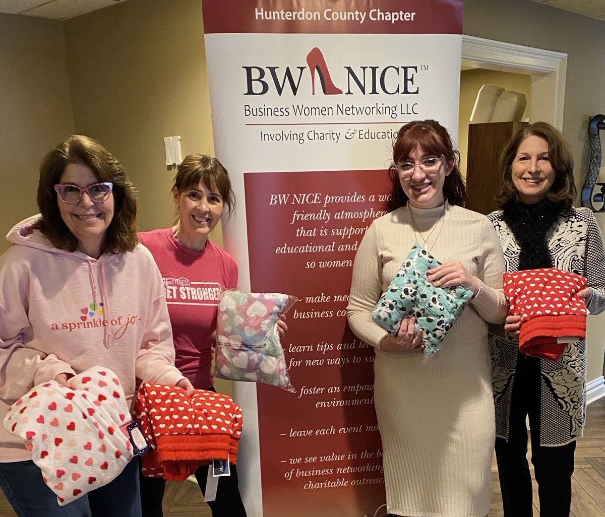bwnicellc's tweet photo. @MarieAnde, of Her Fitness, along with her clients, collected items needed by BW👠NICE Hunterdon County’s charity partner, SAFE in Hunterdon. 

💕As you can see, the ladies were thinking about Galentine’s Day &amp; wanted to share some community love. #domesticviolenceawareness https://t.co/QpR9wAsoHU