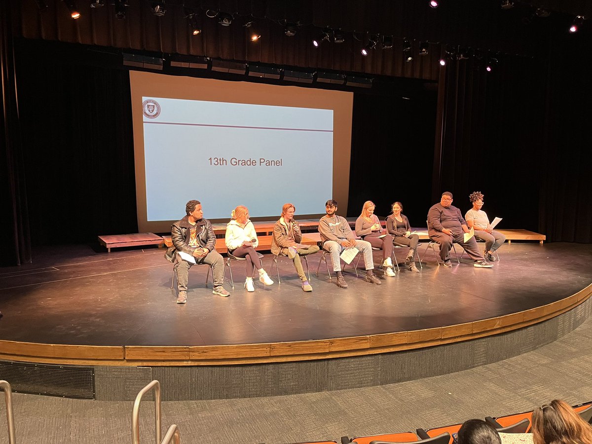 Morrison Borders (@morrisonborders) on Twitter photo A big day for our <a href="/OakEarlyCollege/">Oakland Early College</a> “Pre Bachelor” (13th grade) students! First, a team building activity in Seminar followed by our first ever 13th Grade Panel to impart their wisdom they have gained during their time at OEC! A big day for our <a href="/OakEarlyCollege/">Oakland Early College</a> “Pre Bachelor” (13th grade) students! First, a team building activity in Seminar followed by our first ever 13th Grade Panel to impart their wisdom they have gained during their time at OEC!