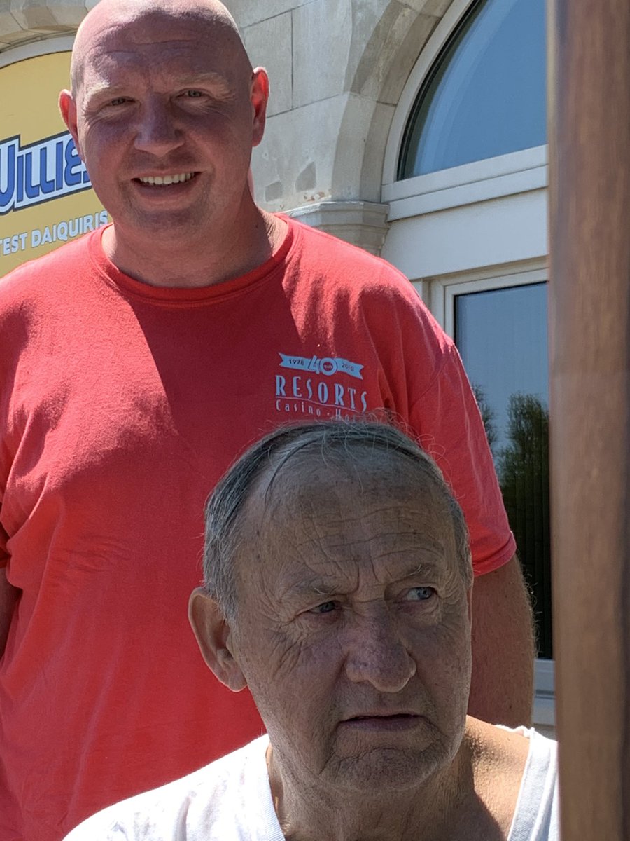 Pebblesdz's tweet image. #GWLP. My fun crew!